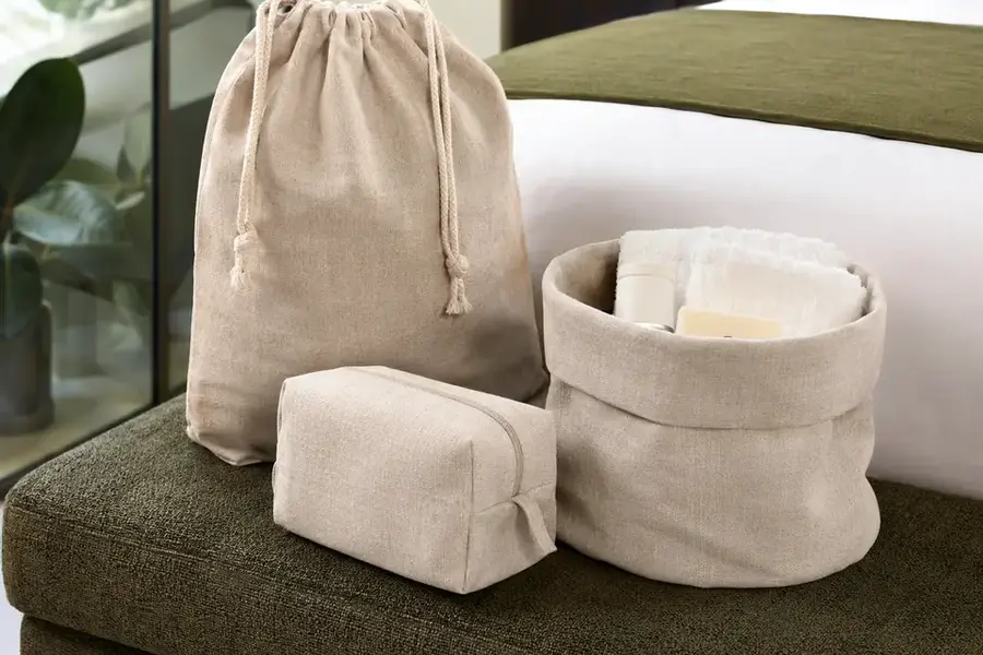 Washable and replaceable textile finish for luggage cart presentation