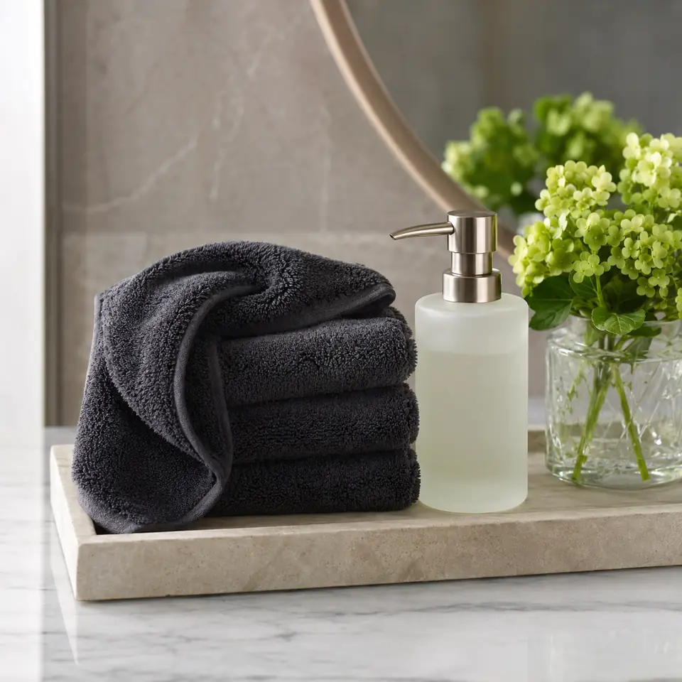 Makeup-Removal Towels for hotels and hospitality properties