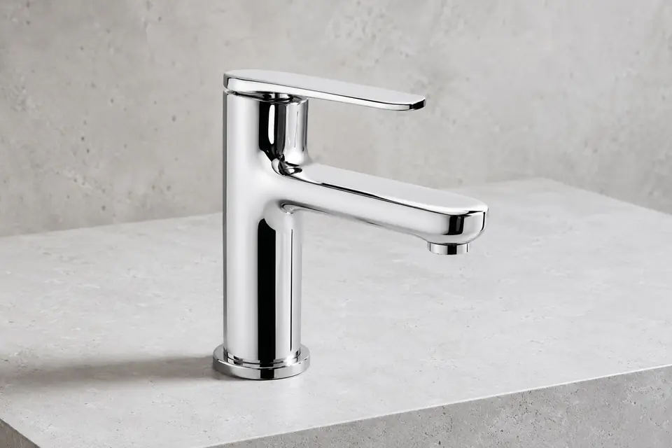 Polished Chrome for hotel bathroom fixtures and accessories